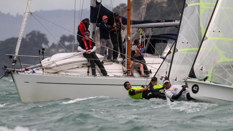 The 49er Medal race gets under way with Burling and Tuke under the watchful eyes of the race Committee - 49er Worlds, - Day 6 - Auckland, December 3-8, - photo © Richard Gladwell / Sail-World.com