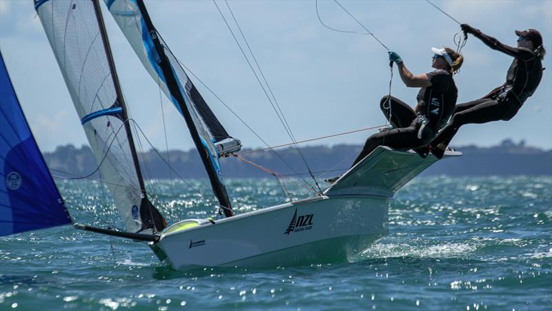Molly Meech and Jo Aleh reach for the sky - 49erFX - Day 2 - Oceanbridge NZL Sailing Regatta - Takapuna BC February 18, 2022 photo copyright Richard Gladwell / Sail-World.com/nz taken at Takapuna Boating Club and featuring the 49er FX class