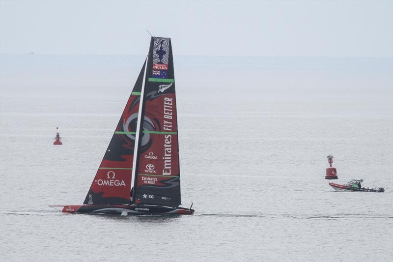 Emirates Team New Zealand sailing in the Course B area and easily visible from the cliff tops overlooking the course - Waitemata Harbour - September 19, 2019 photo copyright Richard Gladwell taken at Royal New Zealand Yacht Squadron and featuring the AC75 class