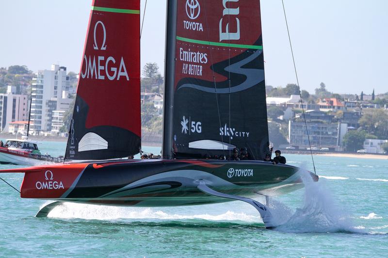 Te Aihe - Emirates Team New Zealand - Waitemata Harbour - November 4, 2019 photo copyright Richard Gladwell / Sail-World.com taken at Royal New Zealand Yacht Squadron and featuring the AC75 class