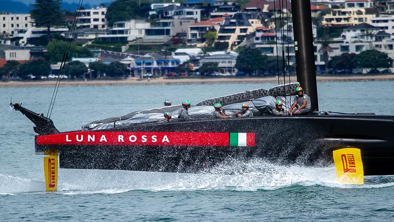 Luna Rossa Prada Pirelli - November 8 - Waitemata Harbour - Auckland - 36th America's Cup - photo © Richard Gladwell / Sail-World.com