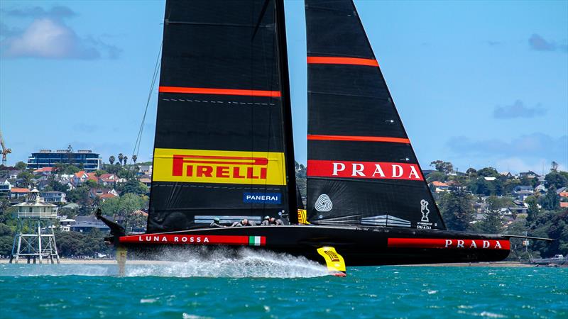 Luna Rossa Prada Pirelli - November 20, 20202 - Waitemata Harbour - Auckland - 36th America's Cup photo copyright Richard Gladwell / Sail-World.com taken at Royal New Zealand Yacht Squadron and featuring the AC75 class