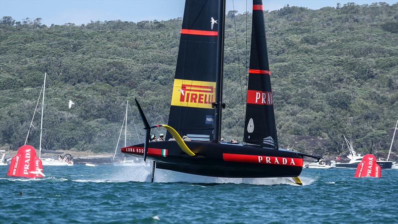 Luna Rossa - America's Cup World Series - Day 3 - Waitemata Harbour - December 19, 2020 - 36th Americas Cup presented by Prada - photo © Richard Gladwell / Sail-World.com