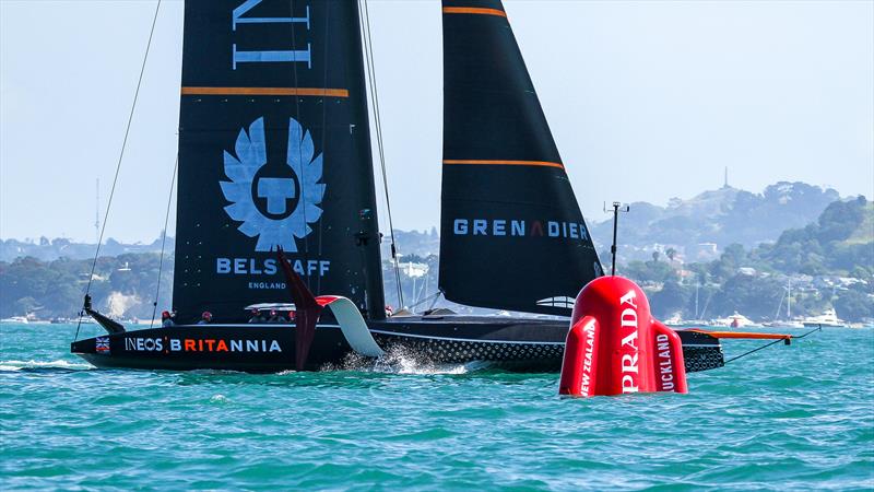 INEOS Team UK off her foils - America's Cup World Series - Day 3 - Waitemata Harbour - December 19, 2020 - 36th Americas Cup presented by Prada photo copyright Richard Gladwell / Sail-World.com taken at Royal New Zealand Yacht Squadron and featuring the AC75 class