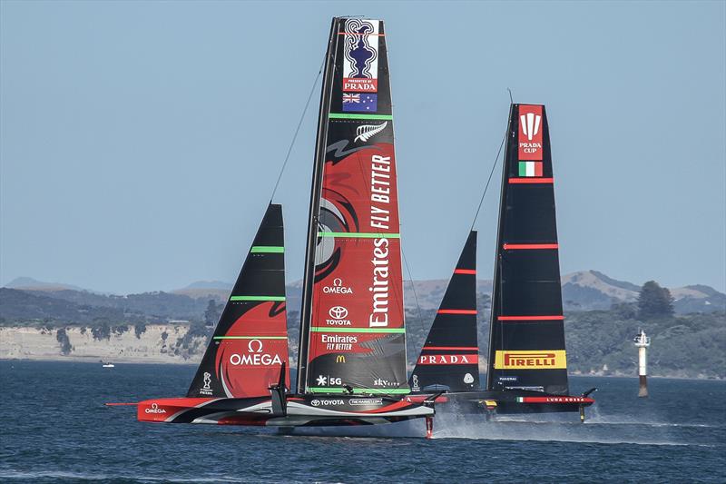 Luna Rossa have a brief line up against Emirates Team New Zealand - Waitemata Harbour - January 6, 2020 - 36th America's Cup photo copyright Richard Gladwell / Sail-World.com taken at Royal New Zealand Yacht Squadron and featuring the AC75 class