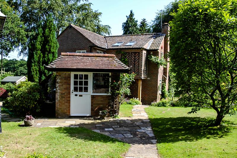 Bob Fisher - Phoenix Cottage - Lymington - June 2019 - photo © Richard Gladwell / Sail-World.com