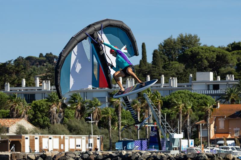 Young sailors in the SailGP Inspire program try out the Armstrong wing and foil following a practice session ahead of the Range Rover France Sail Grand Prix in Saint Tropez, France. 9th September  - photo © Felix Diemer/SailGP