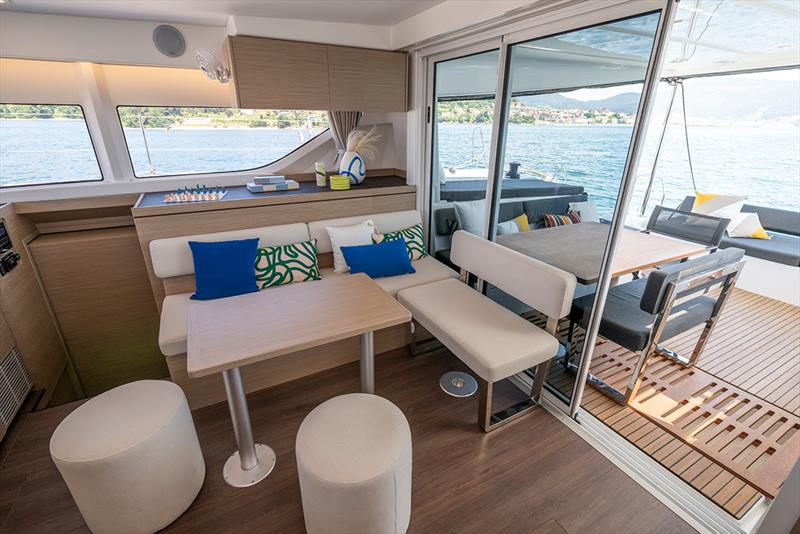 Lagoon 43