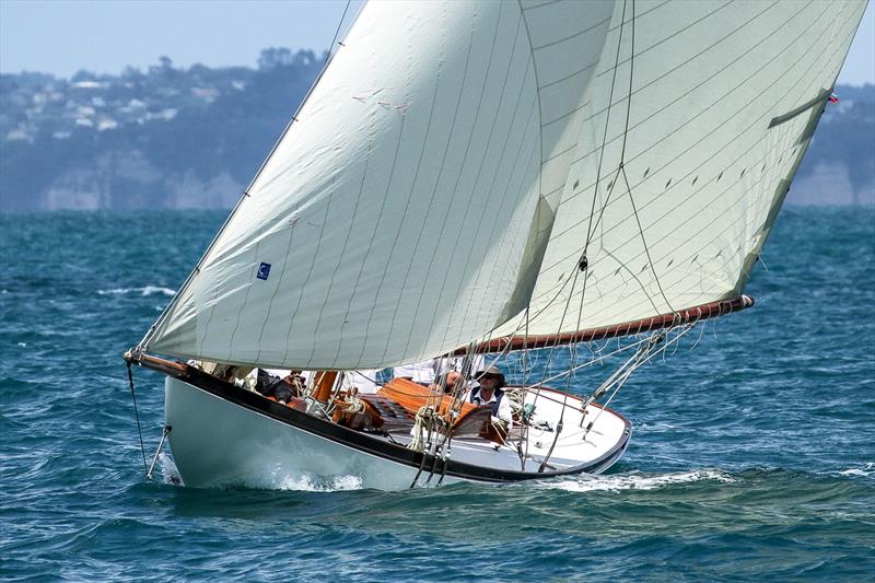 Rainbow - Mahurangi Regatta - January 29, 2022 - photo © Richard Gladwell - Sail-World.com/nz