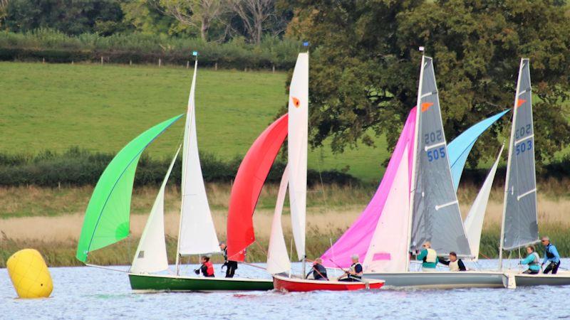 Comet Trio Inland Championship at Llangorse - photo © Robert Dangerfield