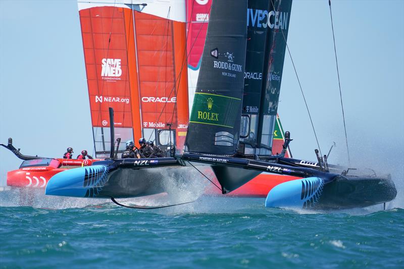 New Zealand SailGP Team co-helmed by Peter Burling and Blair Tuke in action on Race Day 1 of the T-Mobile United States Sail Grand Prix, June 2022 photo copyright Bob Martin/SailGP taken at Chicago Yacht Club and featuring the F50 class
