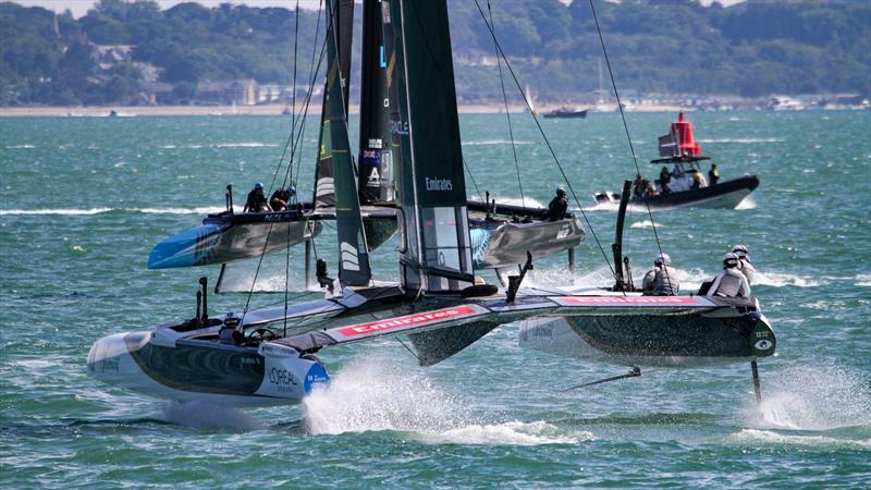 France powers upwind against the Black Foils, soon afterwards the French broke their wingsail, and played no further part in the racing - SailGP Portsmouth - July 19, 2025 - photo © Richard Gladwell - Sail-World.com / nz