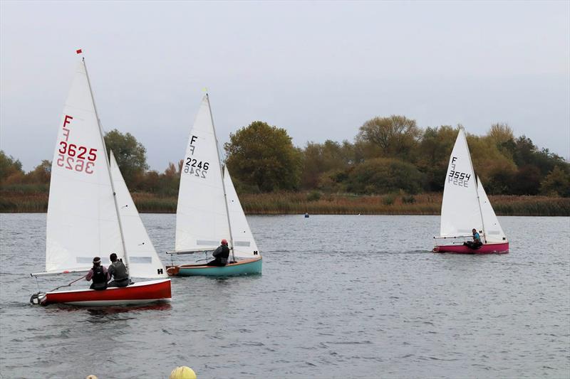 Firefly Vines Travellers Series at West Oxfordshire SC - photo © Stewart Eaton