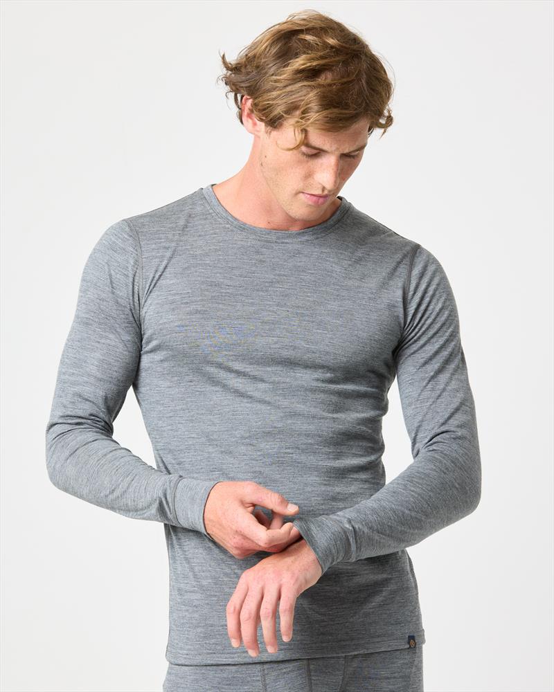 Merino 200 base layers - photo © Henri-Lloyd