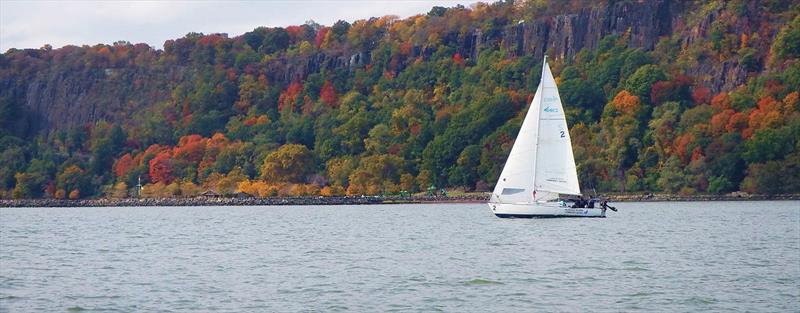 13th Annual Dark'n'Stormy - photo © J Boats