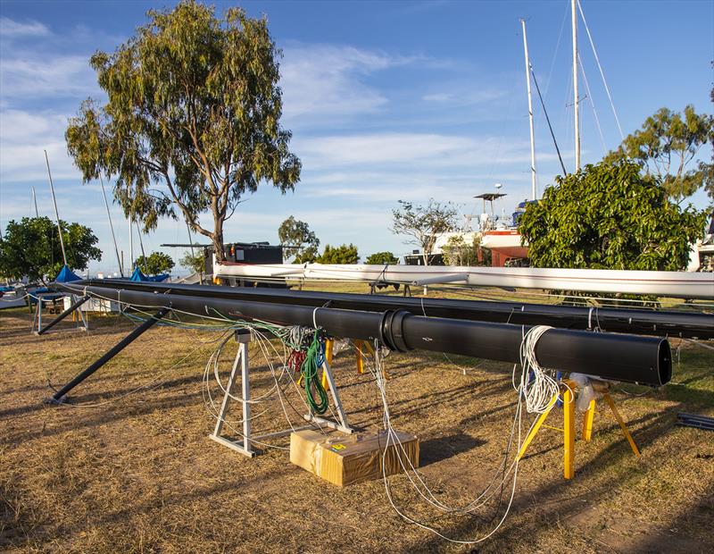 Fair stick for a 10m boat photo copyright John Curnow taken at Royal Queensland Yacht Squadron and featuring the J/99 class