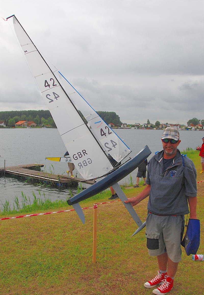 Brad Gibson wins the IRSA World Championship Radio Sailing 2018 photo copyright Roger Stollery taken at Segelverein Biblis e. V. and featuring the Marblehead class
