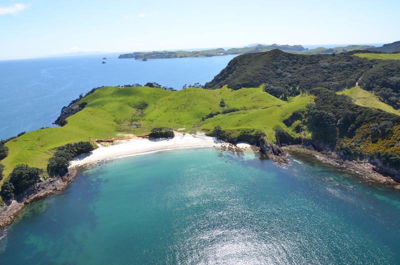 The cruising waters of Mercury Island are adjacent to Whitianga Waterways and Pauanui photo copyright Hopper Developments taken at 