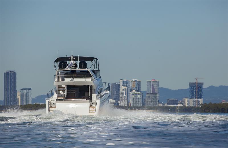 Making for port on the Longreef 60 SX - photo © John Curnow