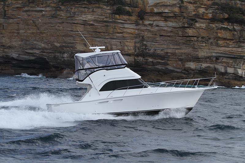 Caribbean C40 - Flybridge Cruiser - photo © Maritimo