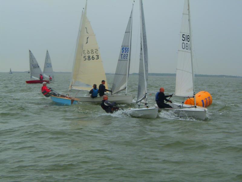 Leigh-on-Sea Solo Open - photo © Dave Smith