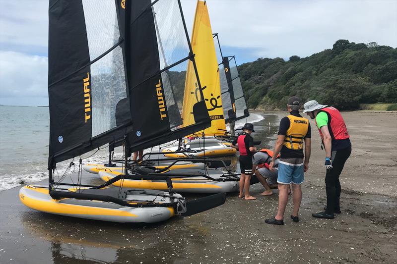 Setting up on the beach is straight forward without the need for trailers - photo © Melinda Henshaw