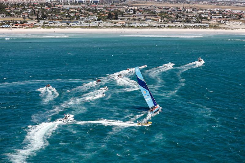 Leg 3, Cape Town to Melbourne, Start photo copyright Ainhoa Sanchez / Volvo Ocean Race taken at Royal Cape Yacht Club and featuring the Volvo 70 class