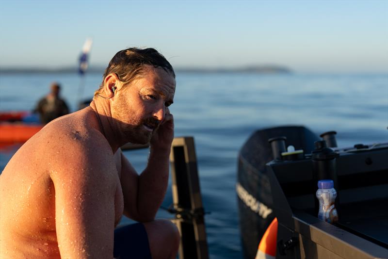  Jono Ridler - The final push - Swim4TheOcean - March 17, 2026 - photo © Joshua McCormack