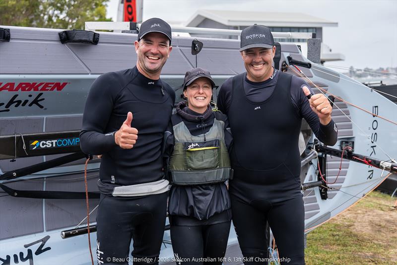 16-foot winners - Bosker Build - Sarah Lee, Keagan York, and Kurtis Warner - photo © Beau Outteridge